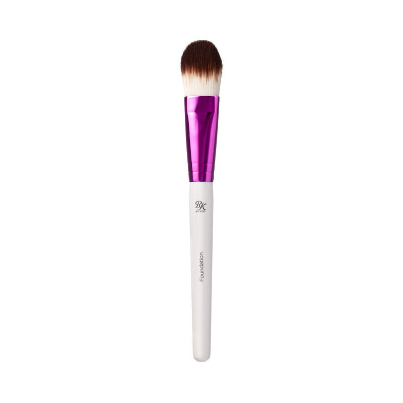 Foundation Makeup Brush by Ruby Kiss